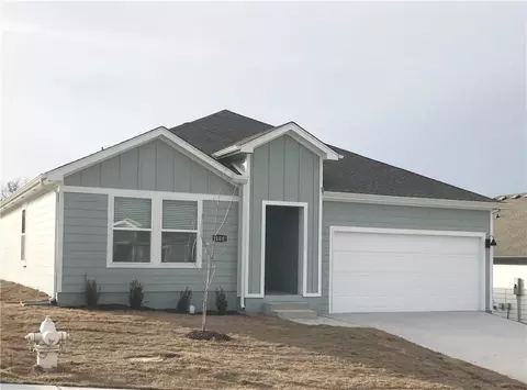 101 NW Bellflower St, Highfill, AR 72734