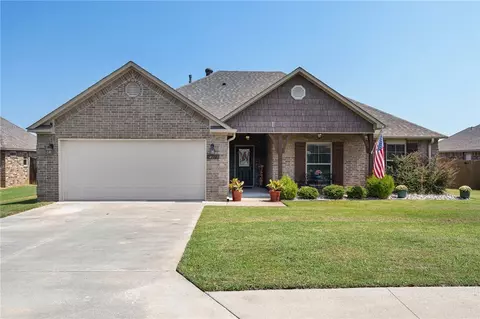 12215 Sapling Dr, Fort Smith, AR 72916