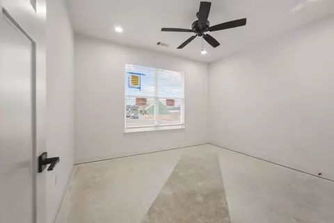 Bedroom - 7865 Range Ave, Springdale, AR 72762 photo 4 of 4