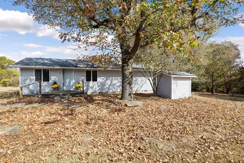 17481 Campbell Ln, Fayetteville, AR 72703