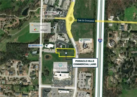 706 S 52nd St, Rogers, AR 72758