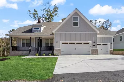 28 Kintyre Ln, Bella Vista, AR 72715
