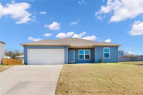 238 Evans St, Huntsville, AR 72740