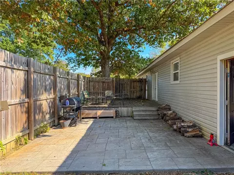 708 Shoffner Loop, Elkins, AR 72727 photo 8