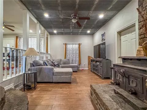 708 Shoffner Loop, Elkins, AR 72727 photo 11