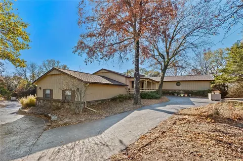 12585 Lodge Dr, Garfield, AR 72732