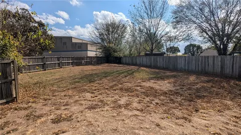 653 Clover, Springdale, AR 72764 photo 22