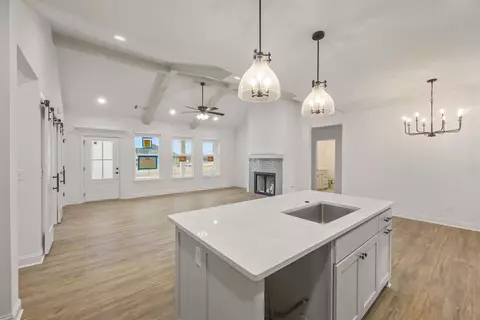 Entry Way - 7933 Range Ave, Springdale, AR 72762 photo 1 of 1