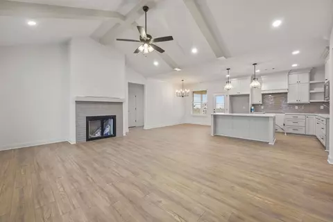 Living - 7933 Range Ave, Springdale, AR 72762 photo 2 of 4