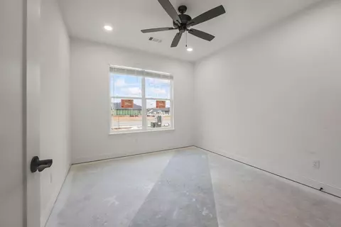 Bedroom - 7933 Range Ave, Springdale, AR 72762 photo 2 of 3