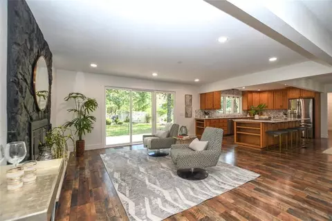 8468 Range, Rogers, AR 72756 photo 12