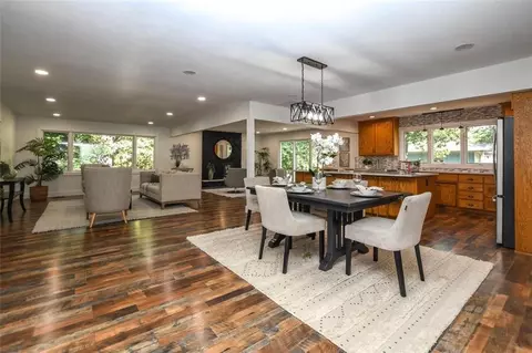 8468 Range, Rogers, AR 72756 photo 4
