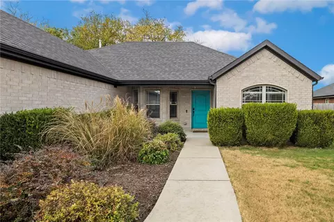 725 Woodland St, Centerton, AR 72719