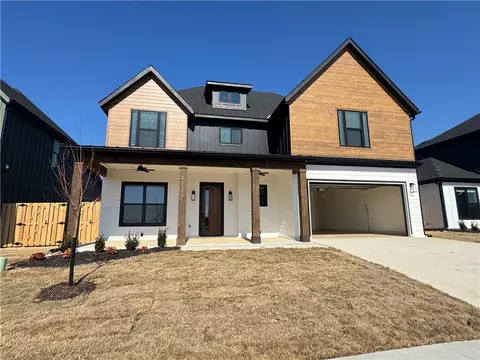 4111 W Murfield Dr, Rogers, AR 72758