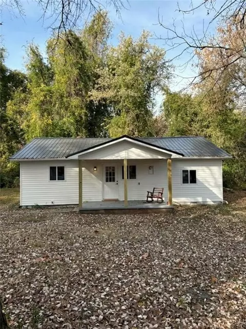 7621 N Ash St, Harrison, AR 72601
