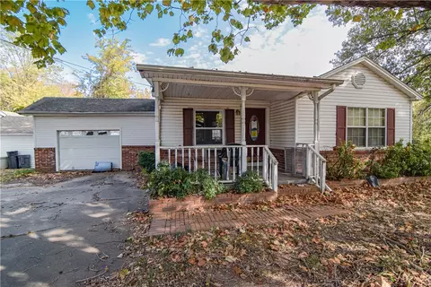 406 24th St, Van Buren, AR 72956