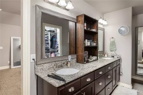 Bath - 486 E Oxen Ln, West Fork, AR 72774 photo 1 of 4