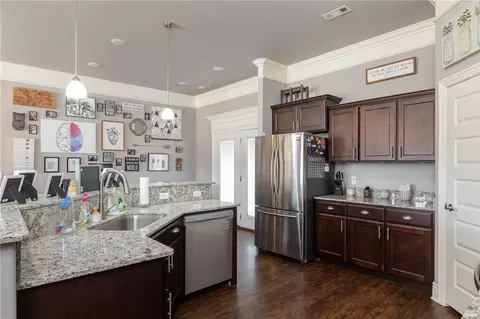 Kitchen - 486 E Oxen Ln, West Fork, AR 72774 photo 3 of 3