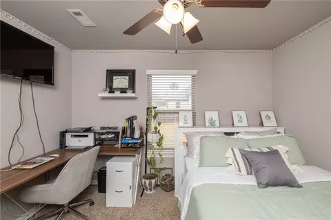 Bedroom - 486 E Oxen Ln, West Fork, AR 72774 photo 2 of 5