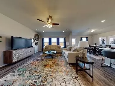 749 Trinity St, Elkins, AR 72727 photo 5