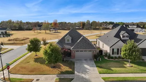 1608 Pasubio St, Springdale, AR 72762