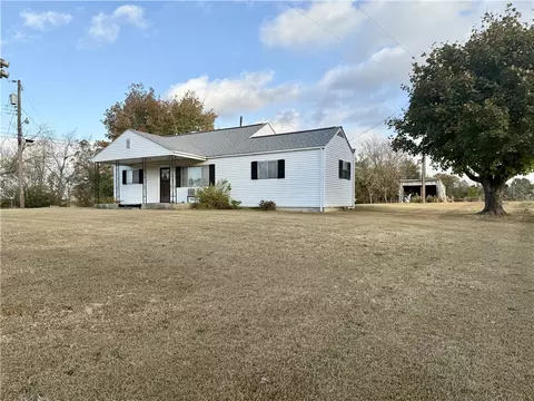 404 Cedar St, Marshall, AR 72650