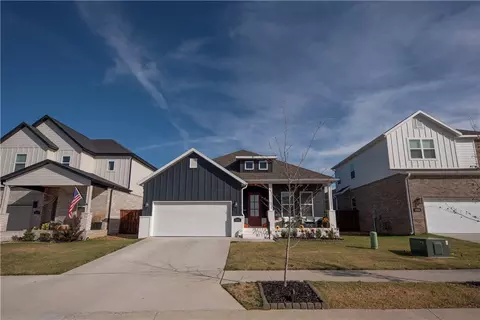 6401 SW Beacon St, Bentonville, AR 72713