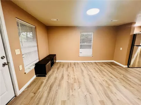 401 Charles Ave, Springdale, AR 72764 photo 7