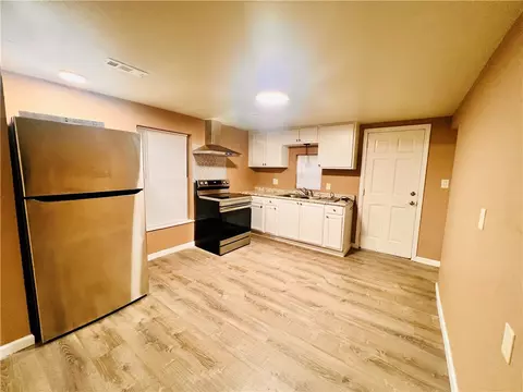 401 Charles Ave, Springdale, AR 72764 photo 8