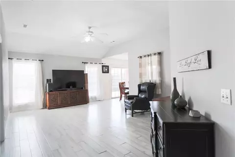 760 Cascade Cir, Springdale, AR 72764 photo 5