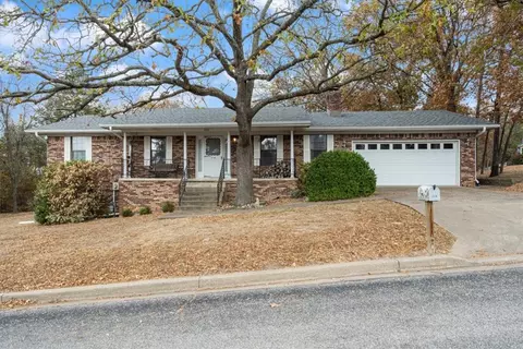 304 Standley Ave, Berryville, AR 72616