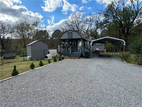 Exterior - 333 Walnut, Watts, OK 74964 photo 6 of 15