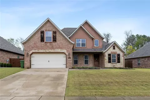 2005 W Linda Ln, Rogers, AR 72758