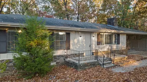 2 Cheddar Cir, Bella Vista, AR 72715
