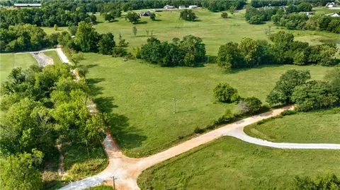 Duke Hill And Douglas Cemetery Road, Highfill, AR 72713
