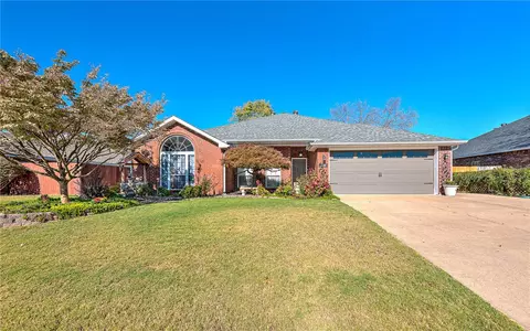 3501 W Center St, Rogers, AR 72756