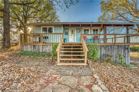 2854 Marion County 2027, Yellville, AR 72687
