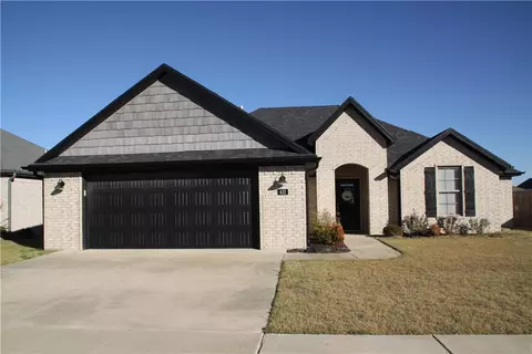 432 Brinley St, Springdale, AR 72762