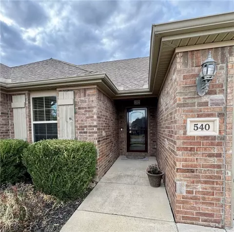 540 Keswick Dr, Centerton, AR 72719 photo 3