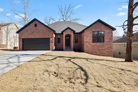 39 Mansfield Dr, Bella Vista, AR 72714