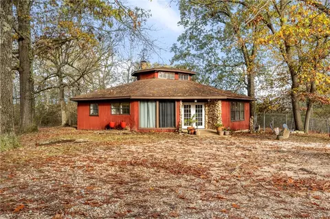 Exterior - 709 Harmon Rd, Harrison, AR 72601 photo 3 of 5