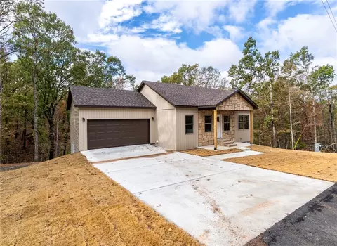 13 Bathgate Dr, Bella Vista, AR 72715