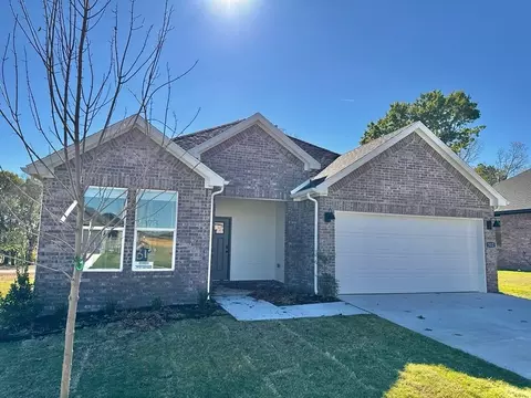 312 N Yona Ln, Farmington, AR 72730