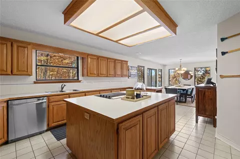 Kitchen - 8477 Hopper Rd, Rogers, AR 72756 photo 4 of 4