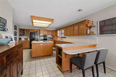 Kitchen - 8477 Hopper Rd, Rogers, AR 72756 photo 1 of 4
