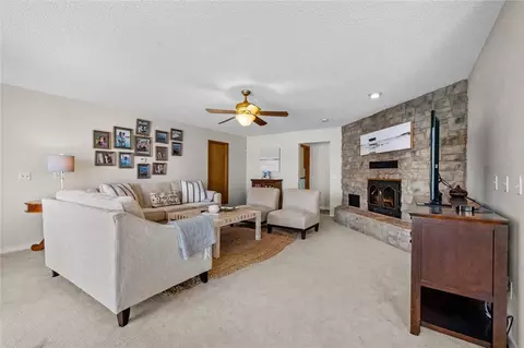 Living - 8477 Hopper Rd, Rogers, AR 72756 photo 3 of 3