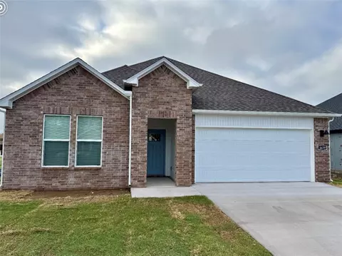 4439 Florentina Ave, Springdale, AR 72764