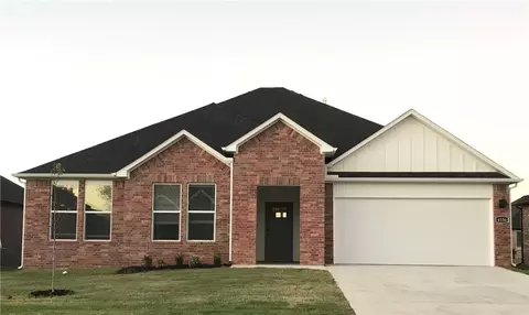 4156 Blossom Ave, Springdale, AR 72764