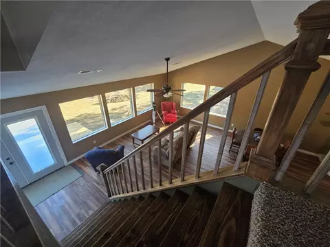 Entry Way - 14144 Low Gap Rd, West Fork, AR 72774 photo 5 of 6