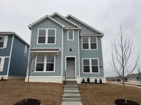 2684 Hughmount Rd, Fayetteville, AR 72704